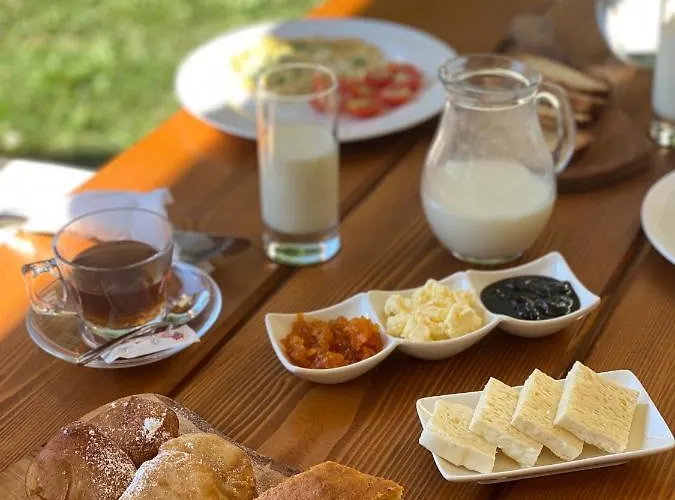 Konukevi Joen Village 4*