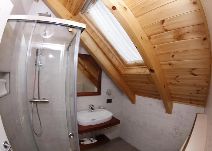 Konukevi Joen Village 4*