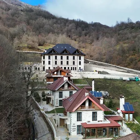 Joen Village 4*