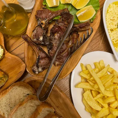 Joen Village بيت ضيافة Librazhet