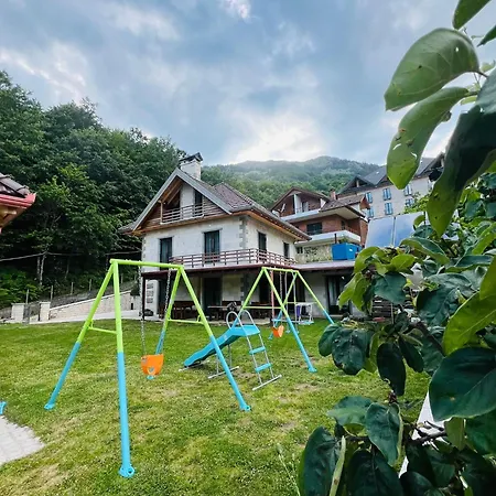 Πανσιόν Joen Village 4*