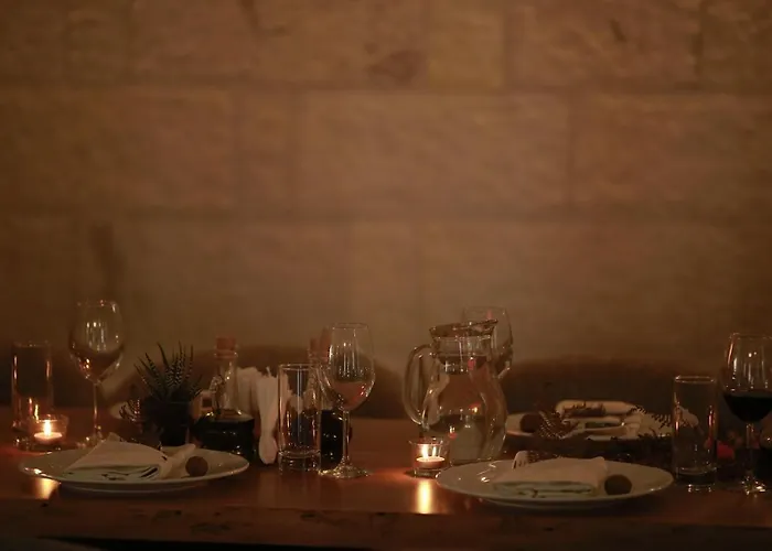 Joen Village Gæstehus Librazhet